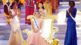 News Miss Philippines, US Native, Crowned Miss World 2013 for College Students