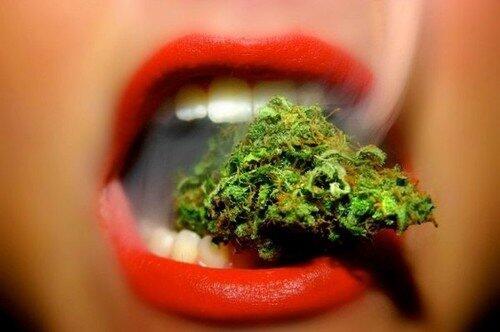 Image from Flickr via Vaporizers_ Marijuana Lips