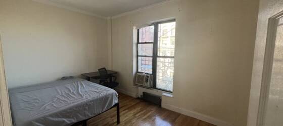 Lehman College Housing Upper West Side Roommate Needed for Lehman College Students in Bronx, NY