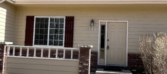 CollegeAmerica-Fort Collins Housing Recently updated - 3 Bdrm/3.5 Bath, 2100 sqft Townhome w/ 2 car attached garage for CollegeAmerica-Fort Collins Students in Fort Collins, CO