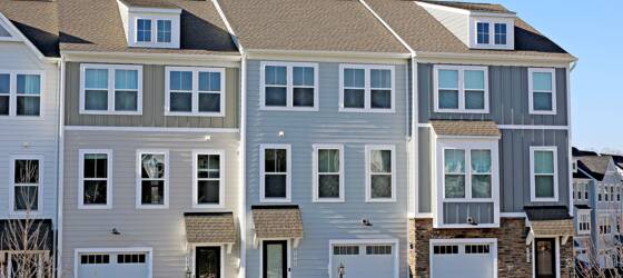 UVA Housing Like-New Crozet Townhome for University of Virginia Students in Charlottesville, VA