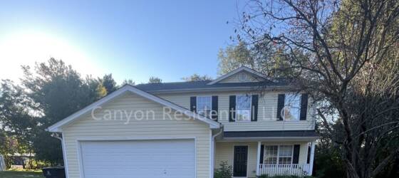 WFU Housing Recently Renovated!!Beautiful 4BR home. for Wake Forest University Students in Winston Salem, NC