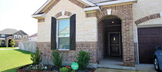 OLLU Housing Beautiful Almost New!!! 5 Bedrooms two story home for Our Lady of the Lake University Students in San Antonio, TX
