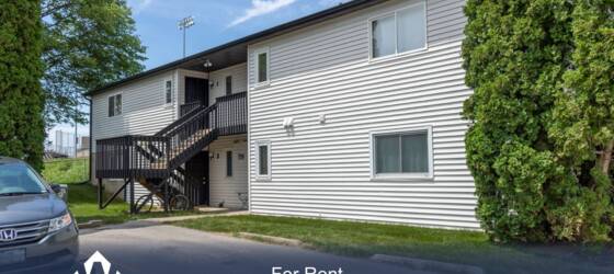 Shiloh University Housing $1025 | 2 Bedroom, 1 Bathroom Condo | No Pets | Available for August 1st, 2024 Move In! for Shiloh University Students in Kalona, IA
