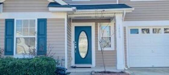 Wingate Housing Beautiful Home Ready NOW!! for Wingate University Students in Wingate, NC