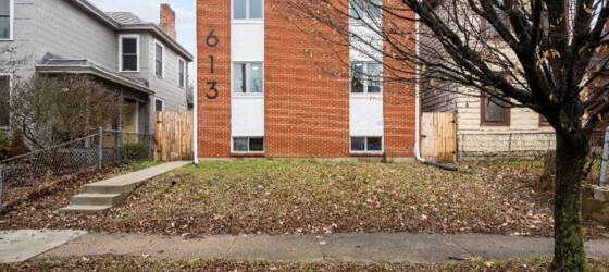 DeVry Housing 613 S CHAMPION AVE UNIT F- NEWLY FRESH RENOVATED APARTMENT for DeVry Columbus Students in Columbus, OH