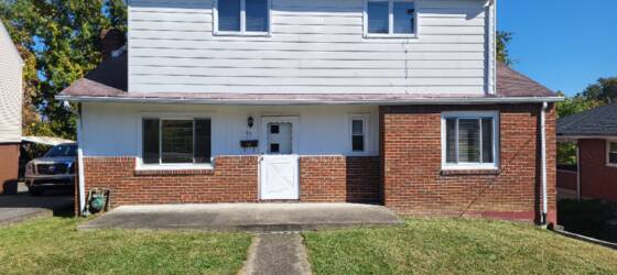 Cal U Housing 4 Bedroom 2 Bath in Single Family Home in a Quiet Setting for California University of Pennsylvania Students in California, PA