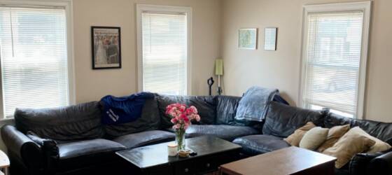 BU Housing Newly Updated 4 BR close to Kendall, MIT, Lechmere for Boston University Students in Boston, MA