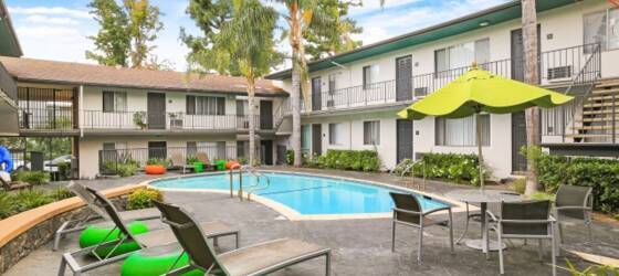 American Jewish University Housing Big Promotion Available - Fully-furnished student/intern housing for American Jewish University Students in Los Angeles, CA