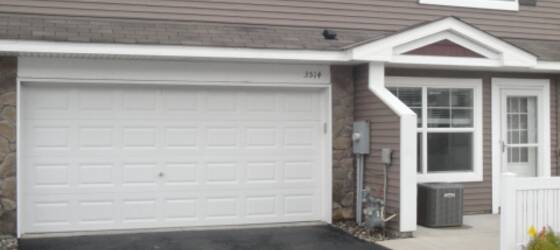 UW-River Falls Housing 3BR/3BA Beautiful Millbrook Townhome! for University of Wisconsin-River Falls Students in River Falls, WI