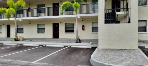 Pinellas Technical College-Clearwater Housing Spacious 2 Bedroom 1 Bathroom with WD Connection for Pinellas Technical College-Clearwater Students in Clearwater, FL