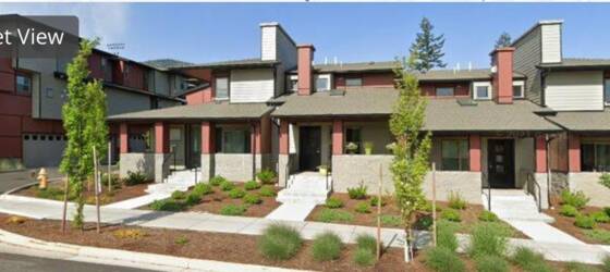 SOU Housing beautiful 3/2 conveniently located off S. Mountain for Southern Oregon University Students in Ashland, OR