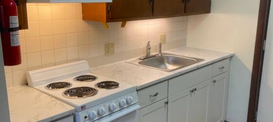 Penn State Housing Studio apts at 1210 N Atherton available for July for Penn State University Students in University Park, PA